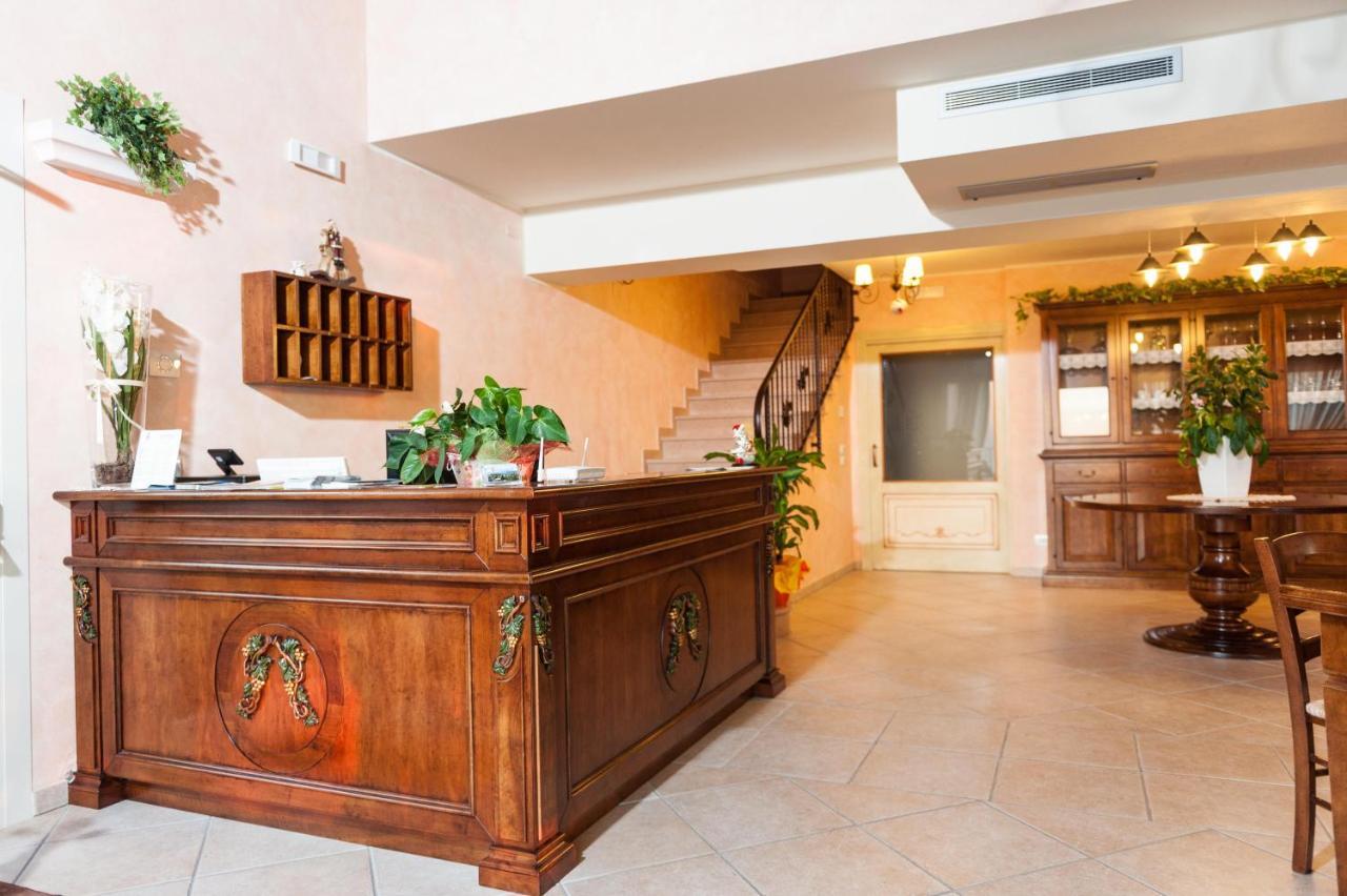 Agriturismo Il Grappolo Lazise Exterior foto